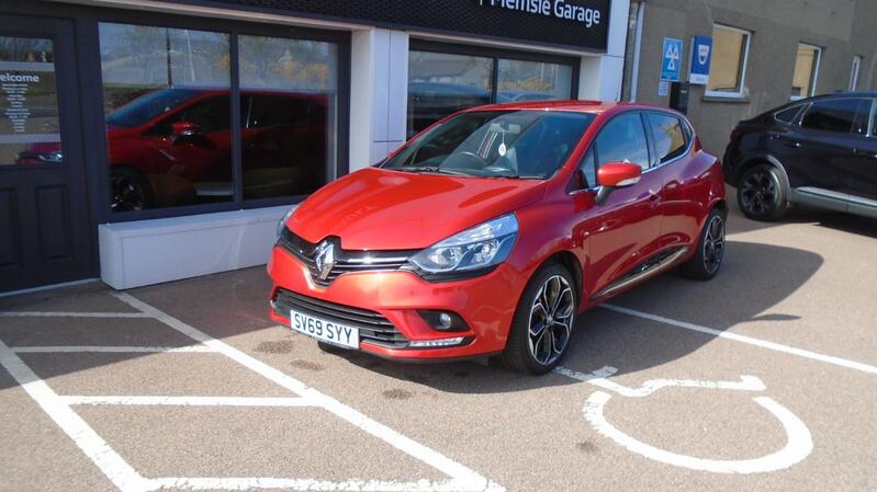 View RENAULT CLIO 0.9 Iconic TCe 90 MY18