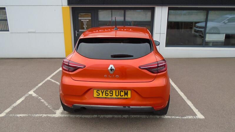 RENAULT CLIO