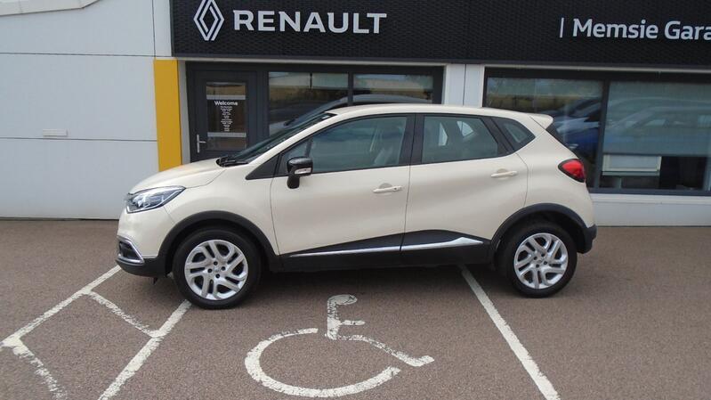 View RENAULT CAPTUR 1.5 Dynamique Nav dCi 90